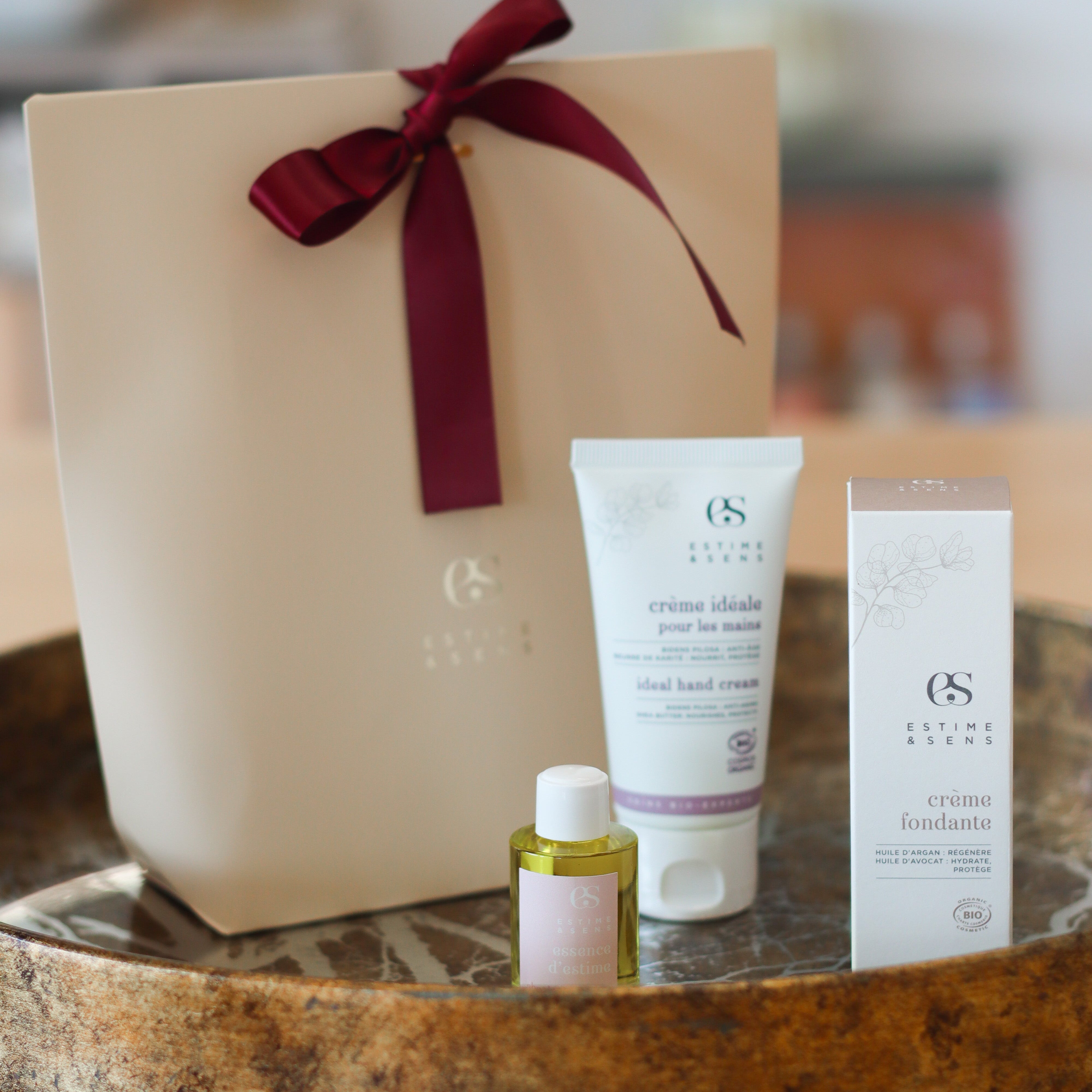 E&S Skincare Pouch